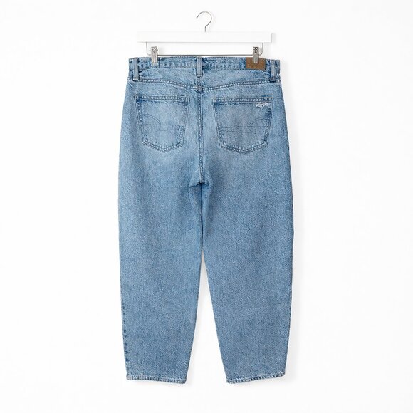 American Eagle Barrel Jeans Size 8 Regular Light Wash High Rise Relaxed Tapered - Picture 5 of 8